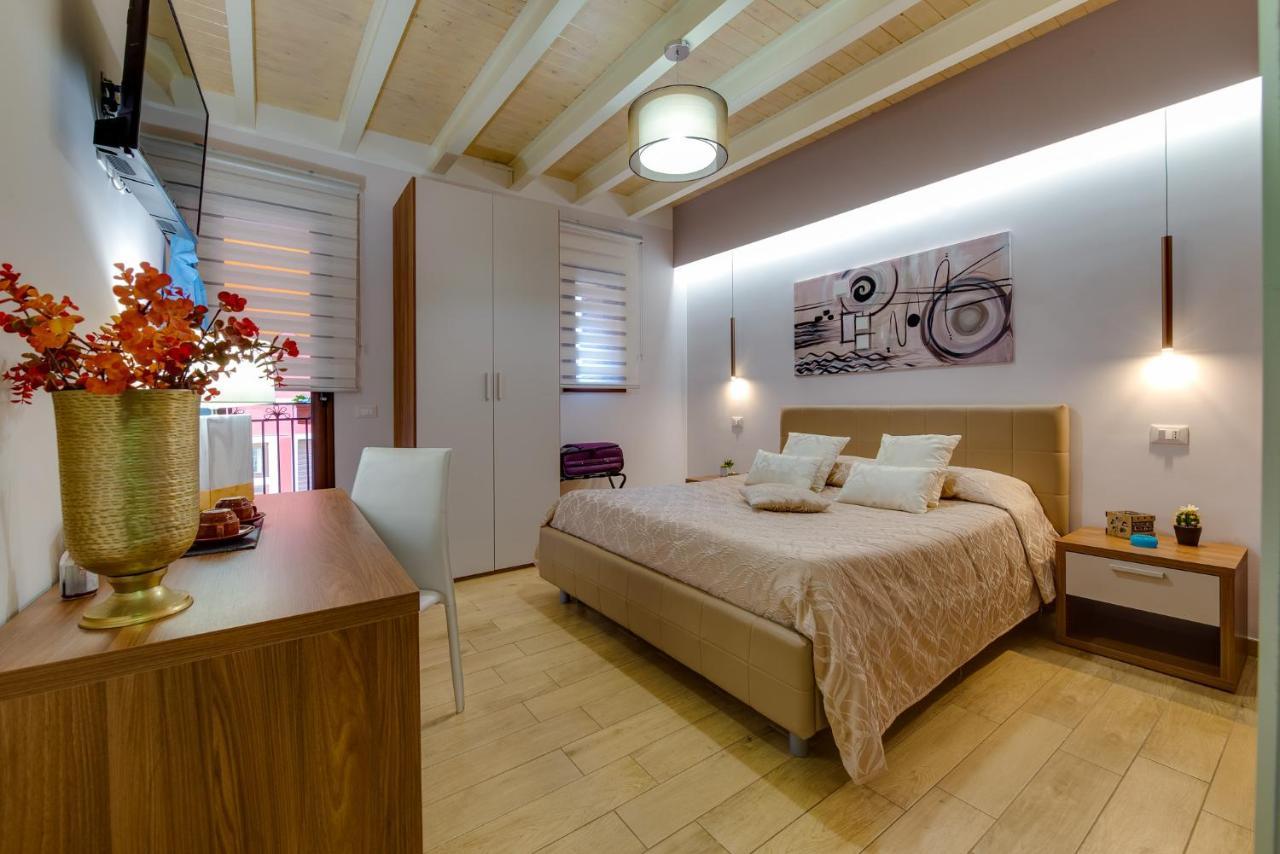 La Finestra Sul Cortile B&B Шака Екстериор снимка
